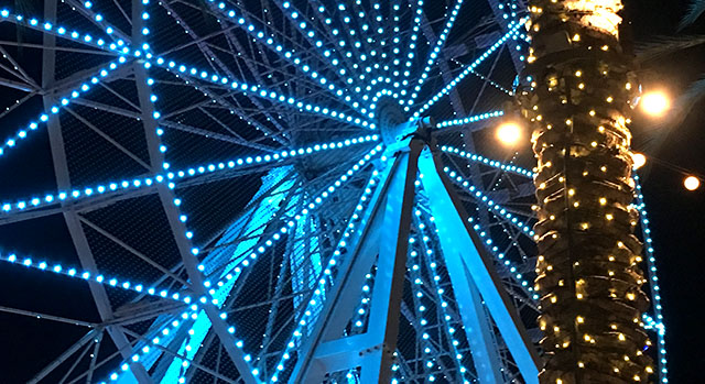 Ferris wheel at the Irvine Spectrum