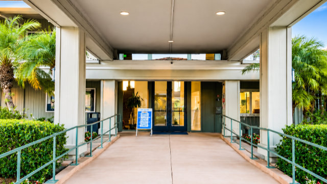 Entrance to the Beach and Tennis Club