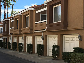 Lake Forest Shores offers 1, 2 and 3 bedroom condos.